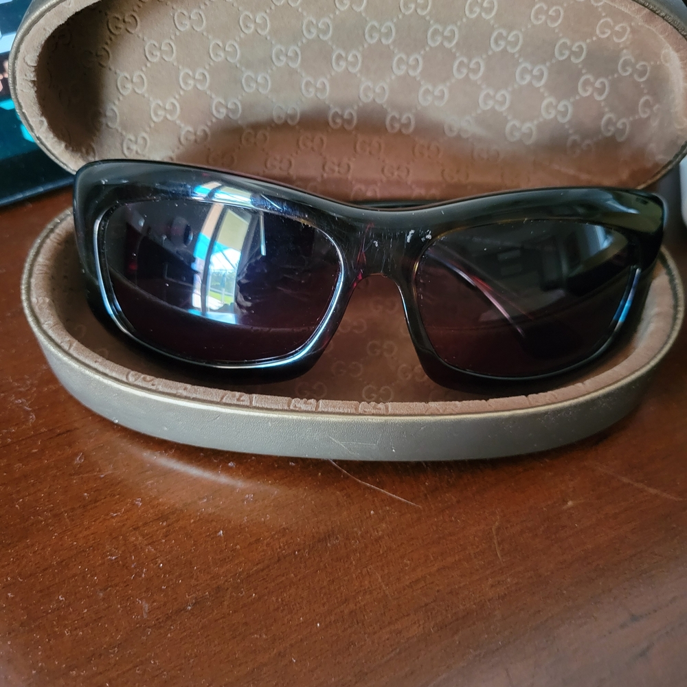 Gucci Brown Sunglasses with Brown Case
